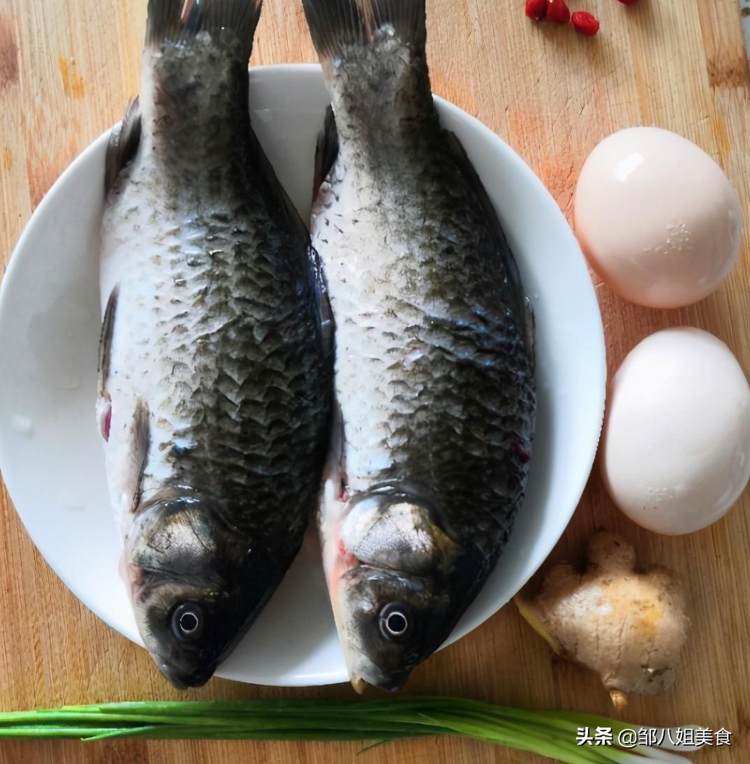 鯽魚湯的美味制作步驟，鯽魚湯美味制作攻略