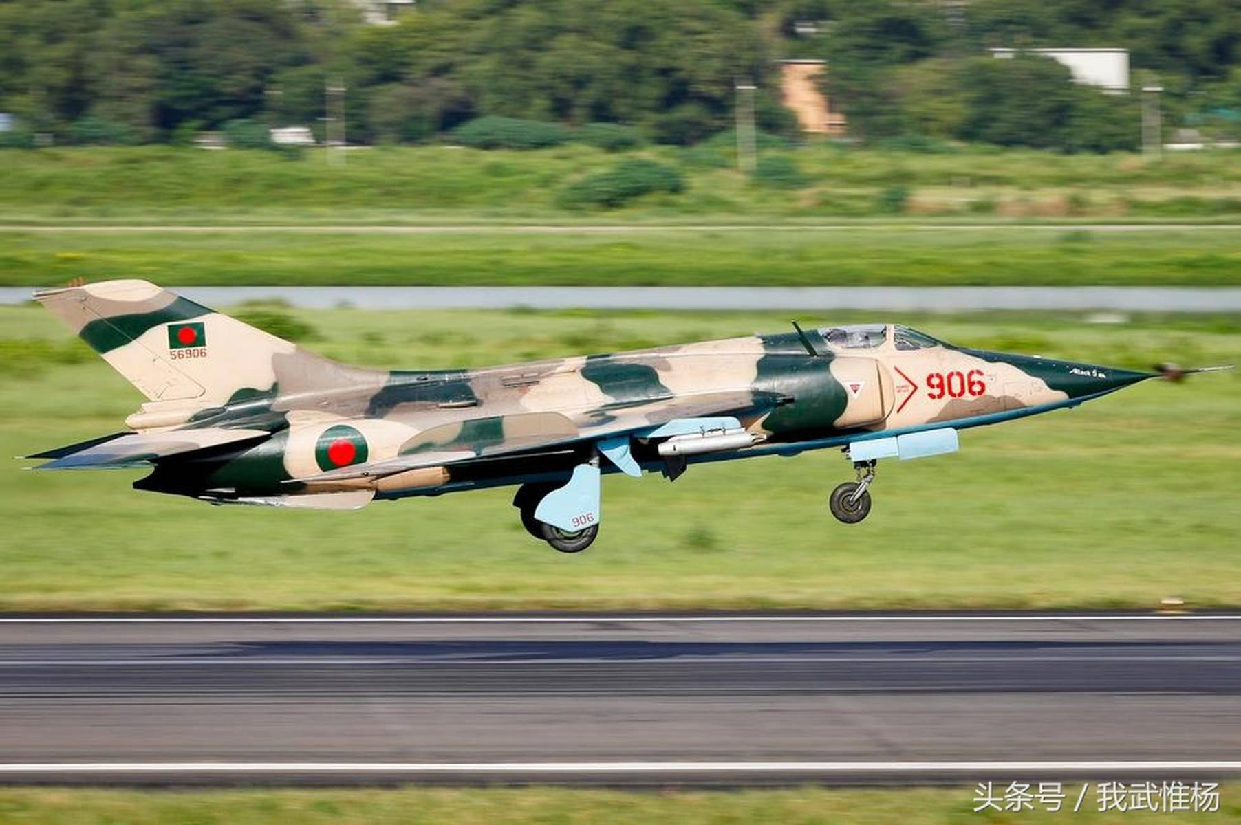 強(qiáng)5攻擊機(jī)在巴基斯坦的角色與影響，強(qiáng)5攻擊機(jī)在巴基斯坦的角色與影響力探究