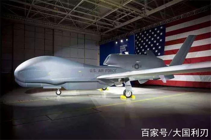 首次使用全球鷹無人機的歷史與影響，全球鷹無人機的首飛歷史及其深遠影響