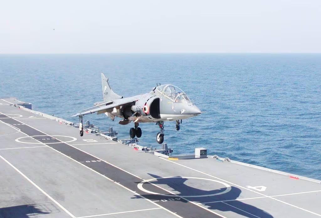 印度航空母艦艦載機(jī)，探索與發(fā)展，印度航空母艦艦載機(jī)的探索與發(fā)展
