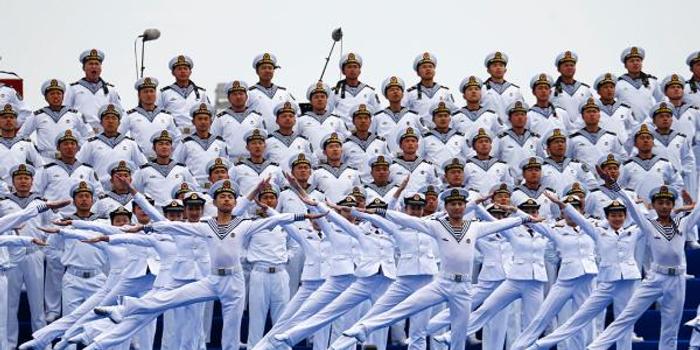 海軍成立七十周年