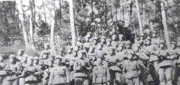 抗美援朝歌曲打拍子，歷史的旋律與時代的節(jié)拍，抗美援朝歌曲的節(jié)奏拍打，歷史的旋律與時代的同步節(jié)拍