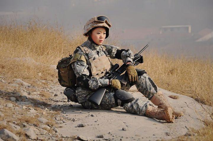 中國女特種兵的真實(shí)存在，中國女特種兵的真實(shí)生活揭秘