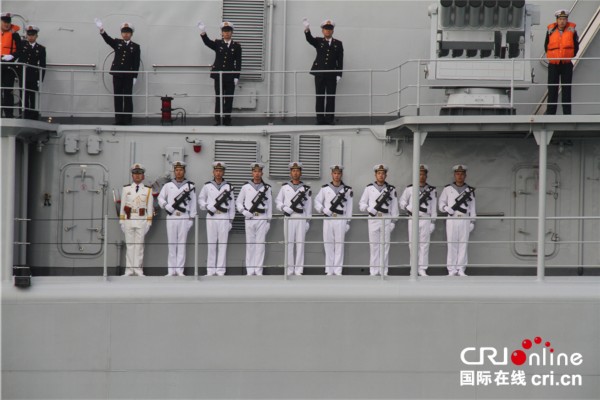 中國(guó)海軍艦隊(duì)到訪卡塔爾多哈，深化軍事合作與友誼的象征，中國(guó)海軍艦隊(duì)訪問(wèn)卡塔爾多哈，深化軍事合作與友誼的里程碑