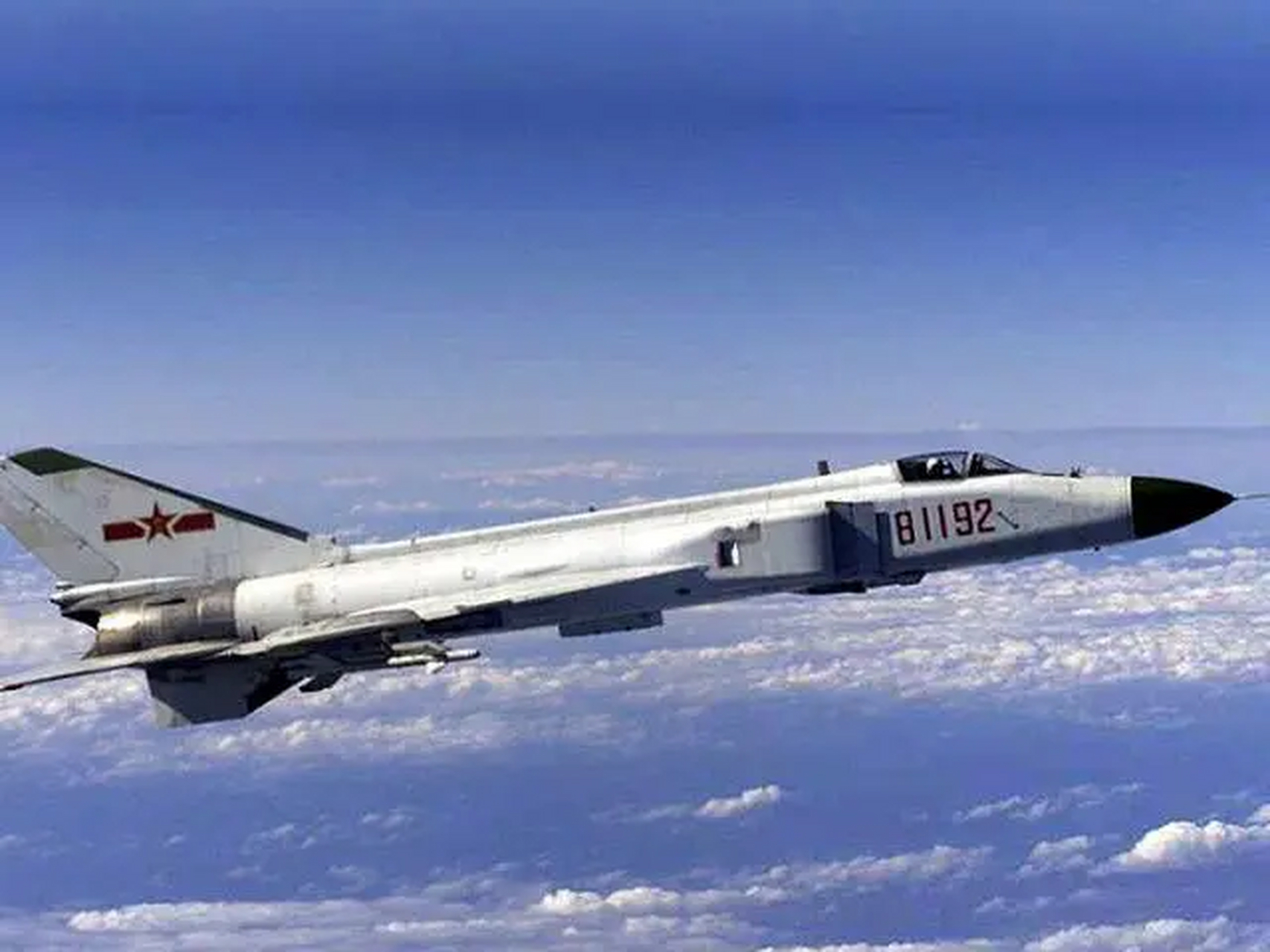 殲-82M戰(zhàn)斗機(jī)，中國新一代空中力量的杰出代表，殲-82M戰(zhàn)斗機(jī)，中國新一代空中力量的璀璨明星