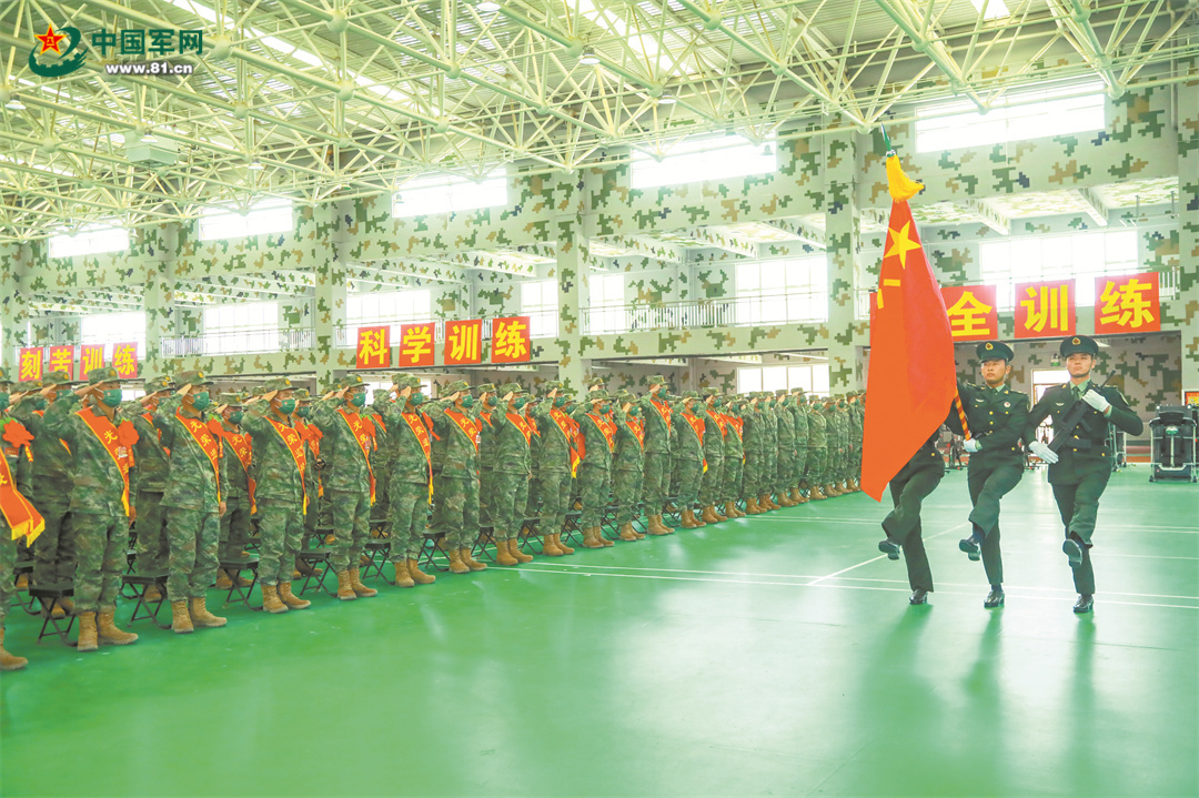 探究中國陸軍第八十三集團軍軍旗的歷史與象征意義，中國陸軍第八十三集團軍軍旗歷史與象征意義探究