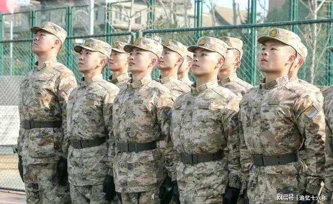 解放軍與普通兵的區(qū)別，職責、角色與使命的不同解讀，解放軍與普通兵職責角色使命解讀，差異與共同使命的探討