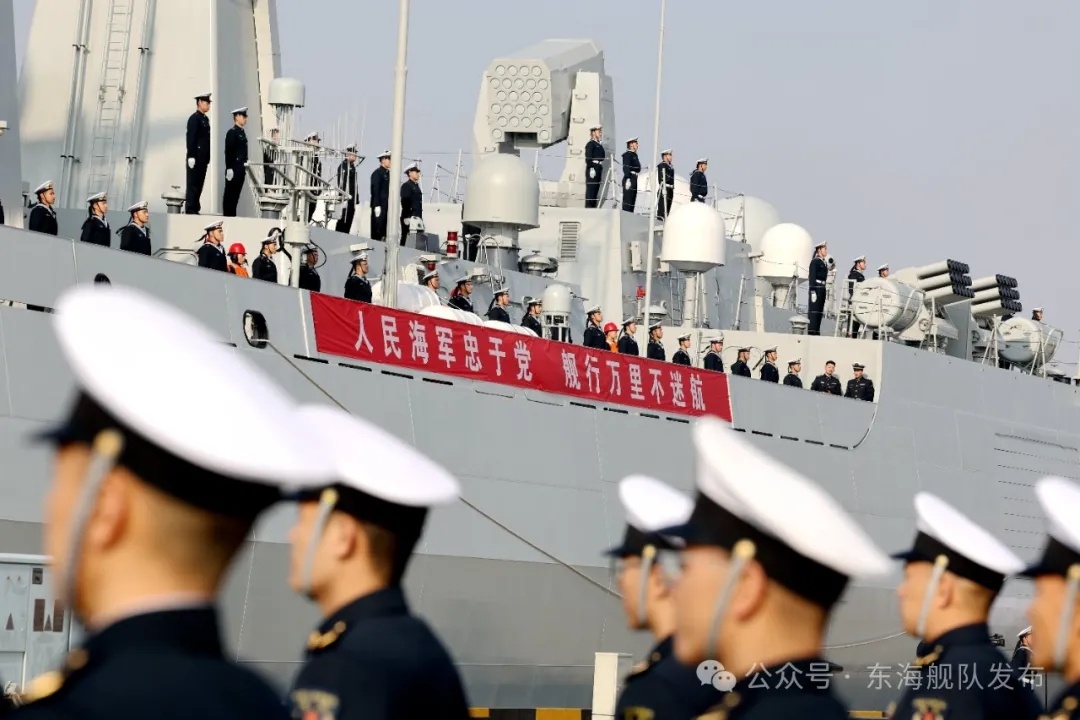中國海軍艦隊編隊首次赴亞丁灣，展示國家實力與護(hù)航使命，中國海軍編隊首赴亞丁灣，展示國家實力與護(hù)航使命之旅