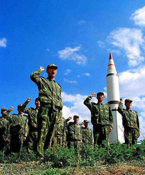 如何考進(jìn)中國(guó)二炮部隊(duì)——探索軍事選拔之路，探索軍事選拔之路，如何考進(jìn)中國(guó)二炮部隊(duì)？