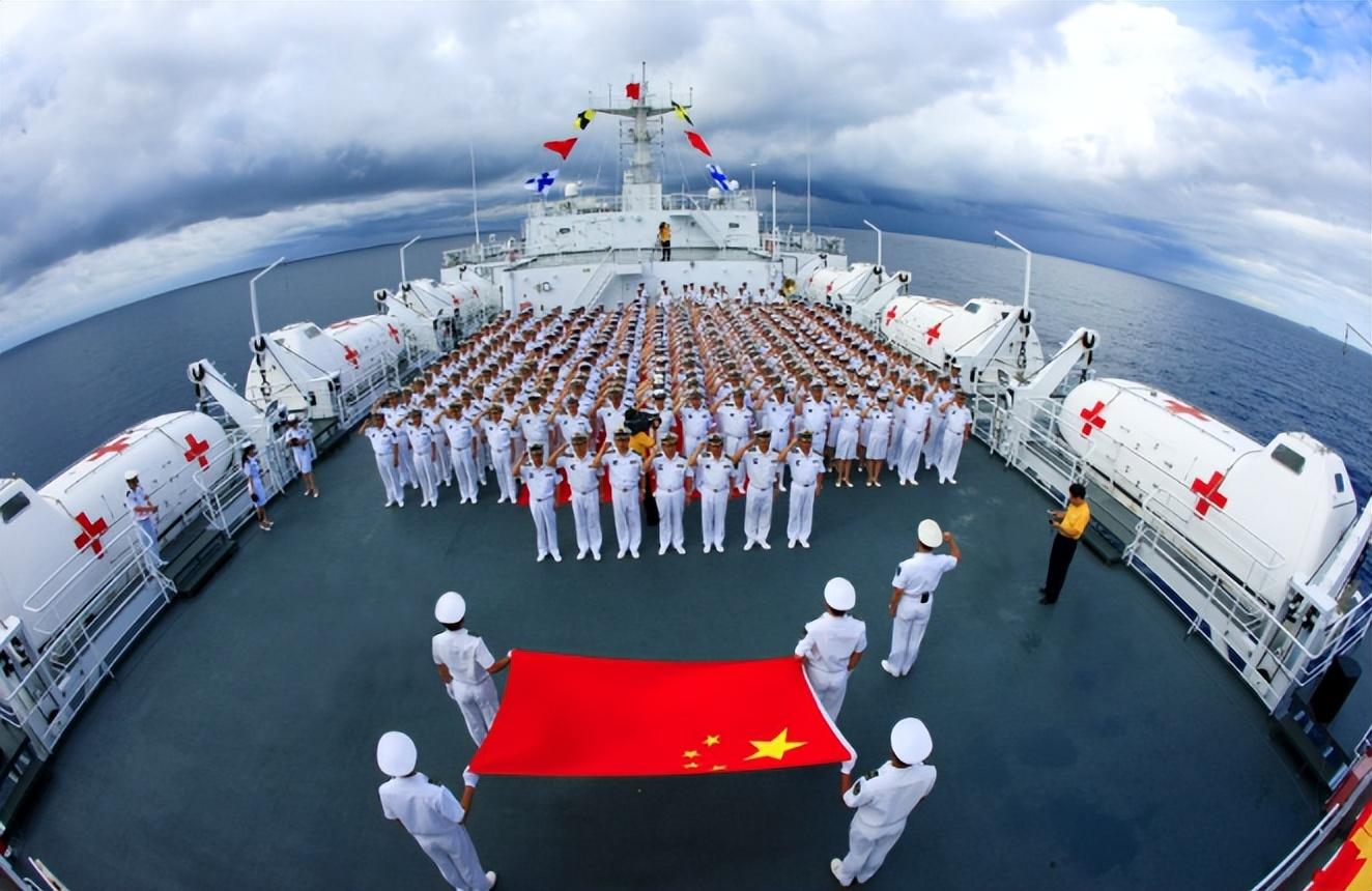 我國(guó)首艘航母的名字，遼寧艦的命名與意義，中國(guó)首艘航母遼寧艦的命名與深遠(yuǎn)意義
