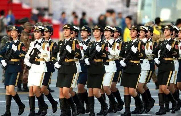 中國部隊陸海空三軍儀仗隊視頻，展現(xiàn)國家力量與榮耀，中國陸?？杖妰x仗隊視頻，展現(xiàn)國家力量與榮耀，彰顯大國風采