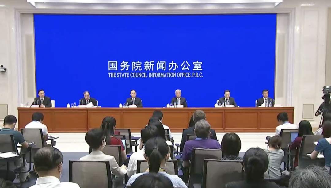 中央新聞發(fā)布會關(guān)于新冠病毒自限性疾病的真相探討，中央新聞發(fā)布會揭秘，新冠病毒自限性疾病真相探討