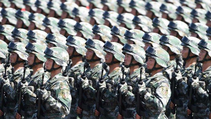 閱兵盛典，回顧與展望——以2015年閱兵為主題，閱兵盛典回顧與展望，聚焦2015年閱兵主題風(fēng)采