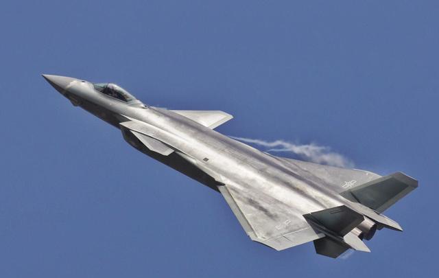 殲-20戰(zhàn)斗機(jī)的研發(fā)歷程及其歷史背景，殲-20戰(zhàn)斗機(jī)的研發(fā)歷程與歷史背景探究