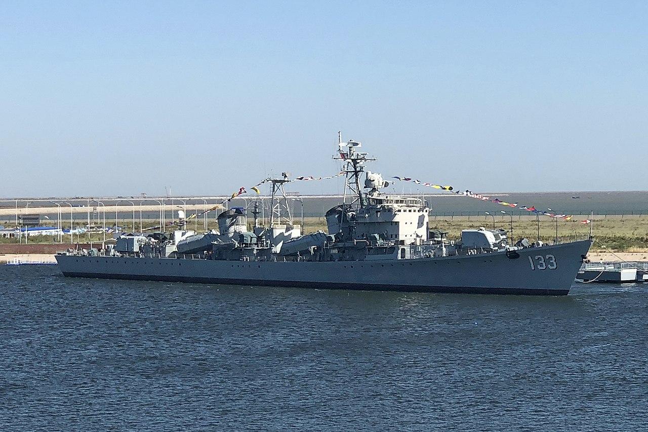 探究中國海軍新一代主力戰(zhàn)艦，052C型驅(qū)逐艦的動力系統(tǒng)，中國海軍新一代主力戰(zhàn)艦，揭秘052C型驅(qū)逐艦動力系統(tǒng)