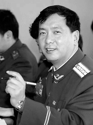 感動中國，丁曉斌的非凡人生與堅(jiān)韌力量，丁曉斌的非凡人生，堅(jiān)韌力量感動中國