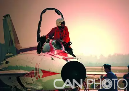中國殲擊機(jī)殲-20參數(shù)詳解，中國殲擊機(jī)殲-20參數(shù)全面解析