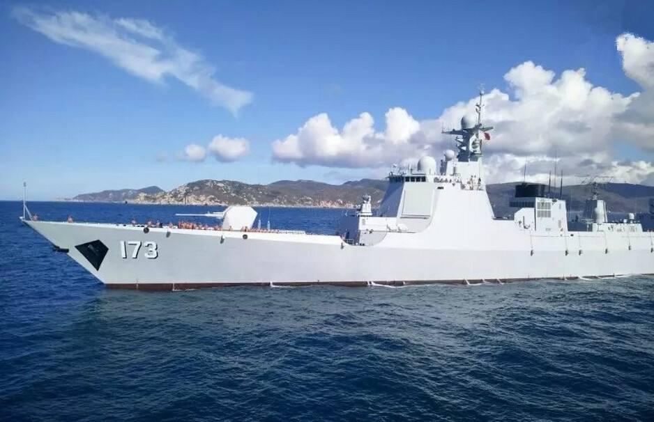 052D導(dǎo)彈驅(qū)逐艦172號(hào)