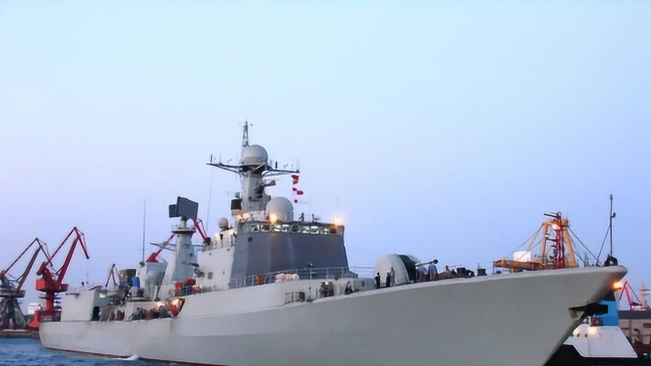 中國(guó)海軍遼寧艦