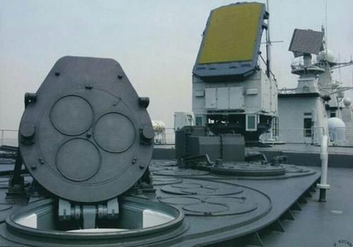 051C型導(dǎo)彈驅(qū)逐艦