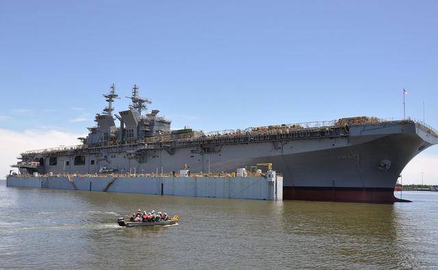 黃蜂級兩棲攻擊艦滿載排水量的深度解析，黃蜂級兩棲攻擊艦滿載排水量的深度探討