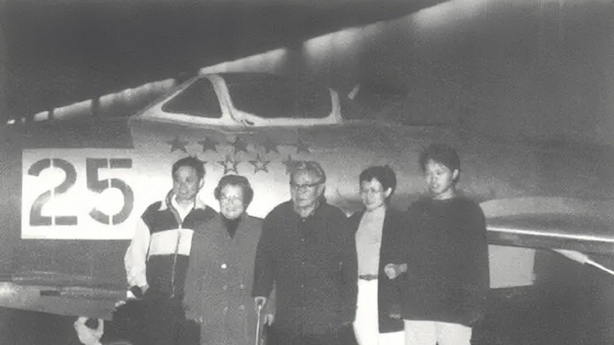 中國空軍航空大學(xué)報考條件要求詳解，中國空軍航空大學(xué)報考條件詳解及要求概覽