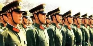武警新式制服，展現(xiàn)新時代軍威與風(fēng)采，武警新式制服展現(xiàn)新時代風(fēng)采與軍威風(fēng)采