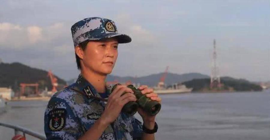鄭州見艦長，一段關(guān)于勇氣、責(zé)任和榮譽(yù)的傳奇故事，鄭州艦長傳奇，勇氣、責(zé)任與榮譽(yù)的交織篇章