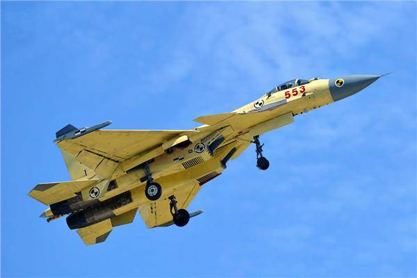 殲-15艦載機(jī)造價(jià)多少，深度解析其成本與背后因素，殲-15艦載機(jī)造價(jià)深度解析，成本與背后因素探究