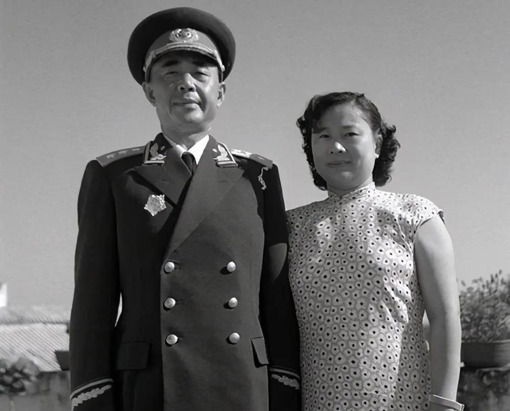 21集團(tuán)軍歷任軍長