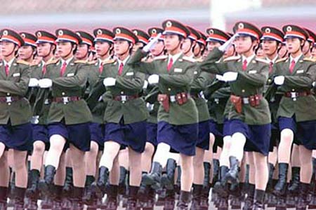 歷屆女兵方隊(duì)，展現(xiàn)女性力量與榮耀的篇章，歷屆女兵方隊(duì)，女性力量與榮耀的輝煌篇章