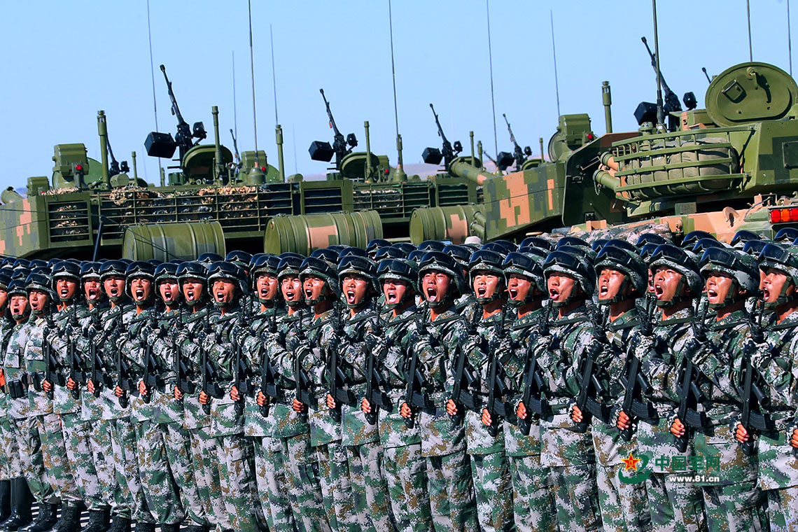 朱日和閱兵的影響，塑造國家形象、展示軍事實(shí)力及其全球影響，朱日和閱兵，塑造國家形象，展示軍力全球影響力