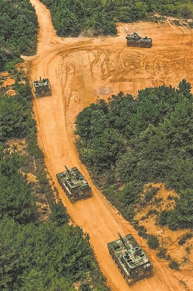 陸軍壁紙圖片大全圖，展現(xiàn)榮耀與力量，陸軍榮耀與力量，壁紙圖片大全圖展示