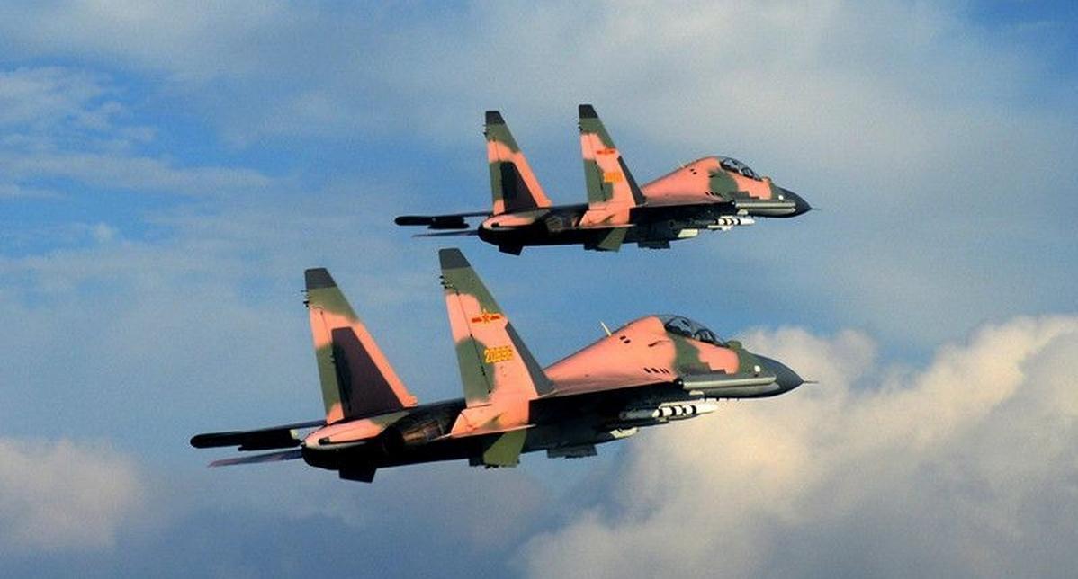 中國空軍，一瞥之間，展現(xiàn)大國雄姿，中國空軍展現(xiàn)大國雄姿，一瞥間的風(fēng)采