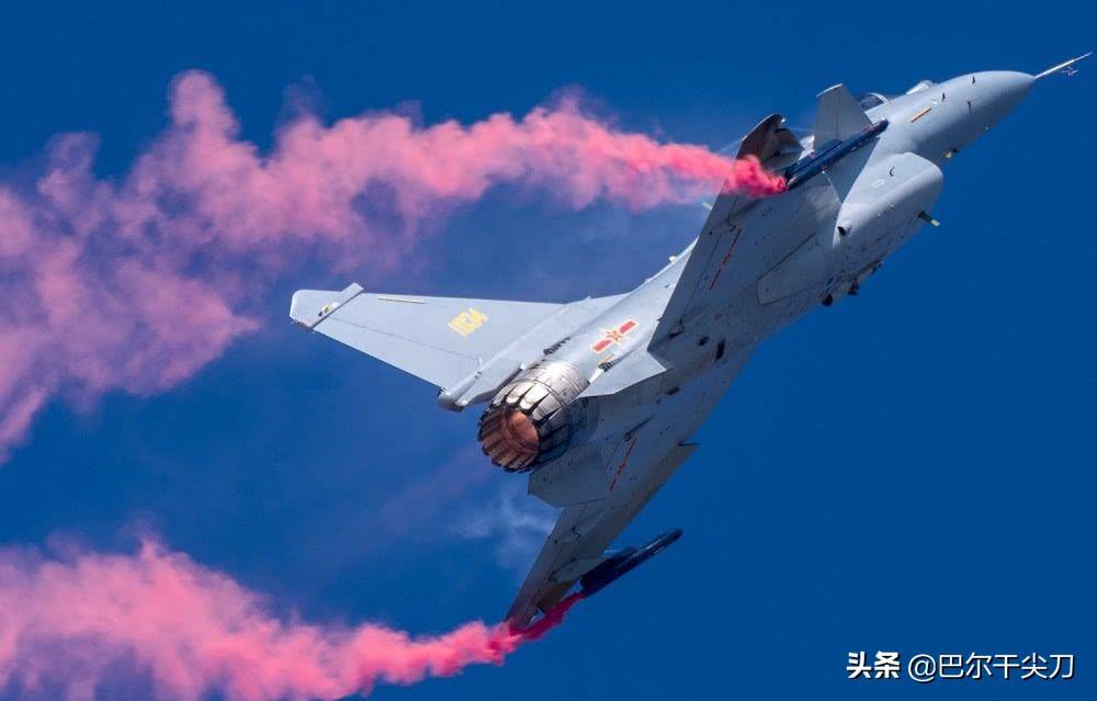 殲-10戰(zhàn)斗機(jī)的先進(jìn)程度，中國航空工業(yè)的驕傲，殲-10戰(zhàn)斗機(jī)的卓越性能，中國航空工業(yè)的驕傲標(biāo)桿