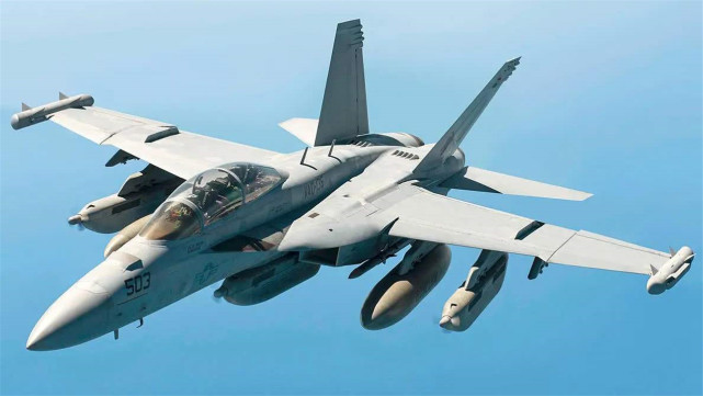 殲-16艦載機(jī)的卓越水平，技術(shù)突破與作戰(zhàn)能力的飛躍，殲-16艦載機(jī)技術(shù)突破與作戰(zhàn)能力飛躍