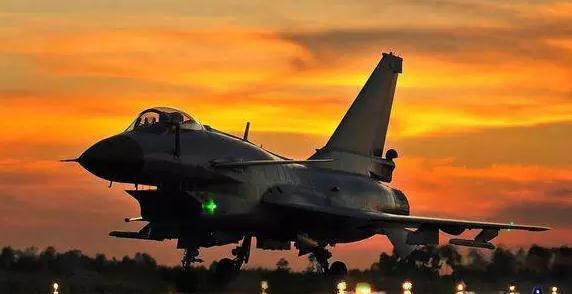 殲-10戰(zhàn)斗機每秒飛行速度深度解析，殲-10戰(zhàn)斗機飛行速度深度解析，揭秘每秒飛行速度的秘密
