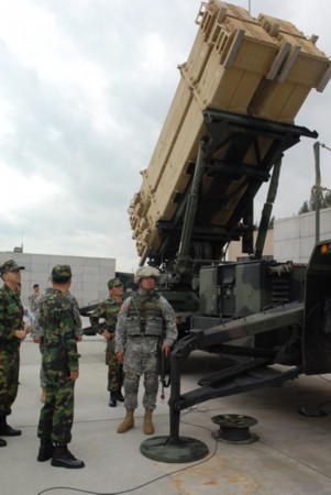 愛國者導(dǎo)彈防御系統(tǒng)一套的價(jià)格及其影響分析，愛國者導(dǎo)彈防御系統(tǒng)價(jià)格及其影響深度解析