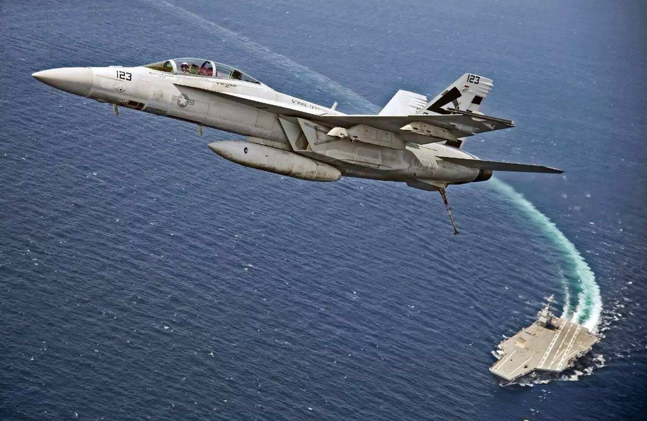 美國海軍航母艦載機(jī)概覽，美國海軍航母艦載機(jī)全景概覽