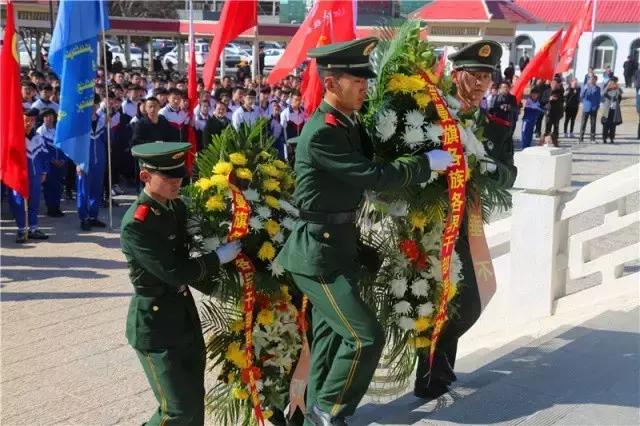 武警禮賓服，展現(xiàn)軍威與禮儀的象征，武警禮賓服，軍威與禮儀的璀璨象征