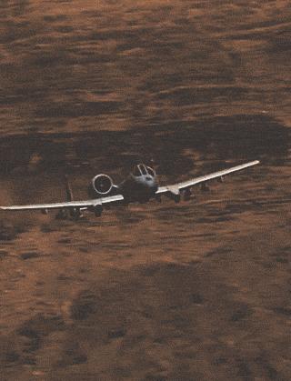 探索A-10攻擊機的壯麗身影，圖片展示與解析，A-10攻擊機壯麗身影揭秘，圖片展示與深度解析