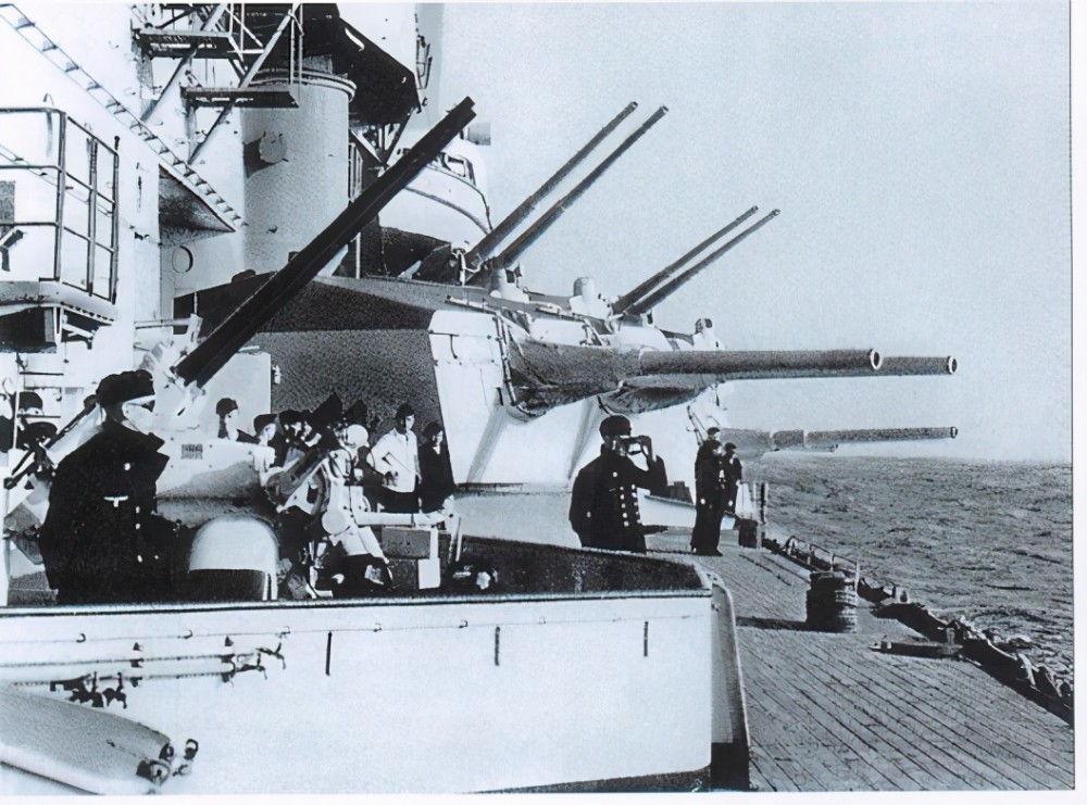 揭秘中國海軍的利器，150艦炮，揭秘中國海軍利器，150艦炮的威力和作用