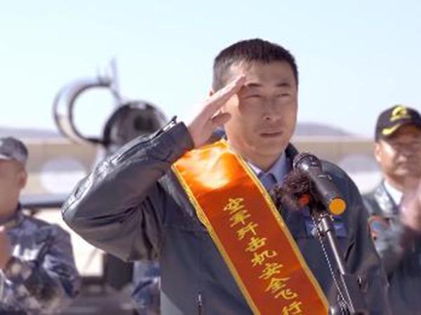 空軍飛行安全大討論，探索安全飛行的關(guān)鍵要素與策略，空軍飛行安全大討論，探索關(guān)鍵要素與策略，保障安全飛行