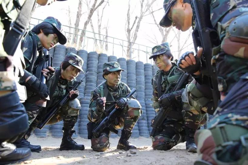 中國女特種兵便衣照片，展現(xiàn)力量與榮耀的瞬間，中國女特種兵便衣瞬間，力量與榮耀的展現(xiàn)
