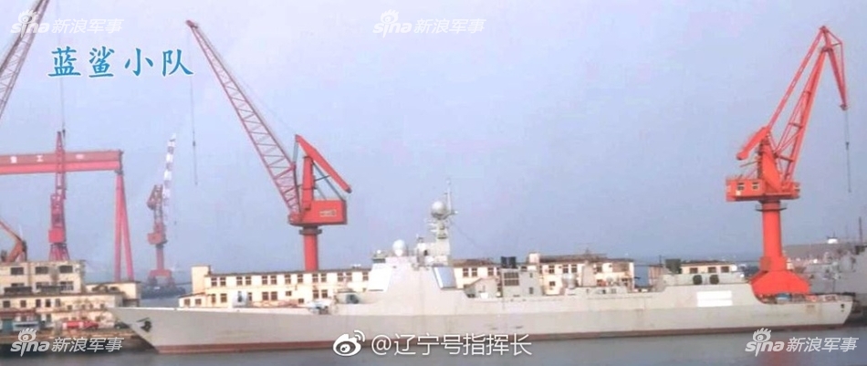 中國海軍運(yùn)輸船，走向深藍(lán)，展現(xiàn)海上力量，中國海軍運(yùn)輸船，深藍(lán)之旅展現(xiàn)海上力量