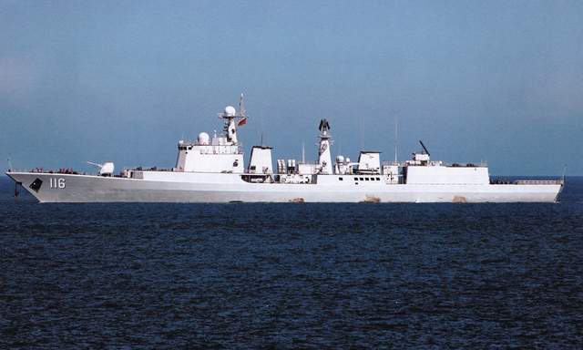 中國(guó)海軍新力量，051C型導(dǎo)彈驅(qū)逐艦下水時(shí)間解析，中國(guó)海軍新力量，051C型導(dǎo)彈驅(qū)逐艦下水時(shí)間深度解析