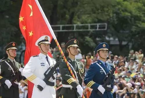 中國人民解放軍的使命，守護(hù)國家安全與和平的堅(jiān)實(shí)力量，中國人民解放軍，守護(hù)國家安全與和平的堅(jiān)定力量