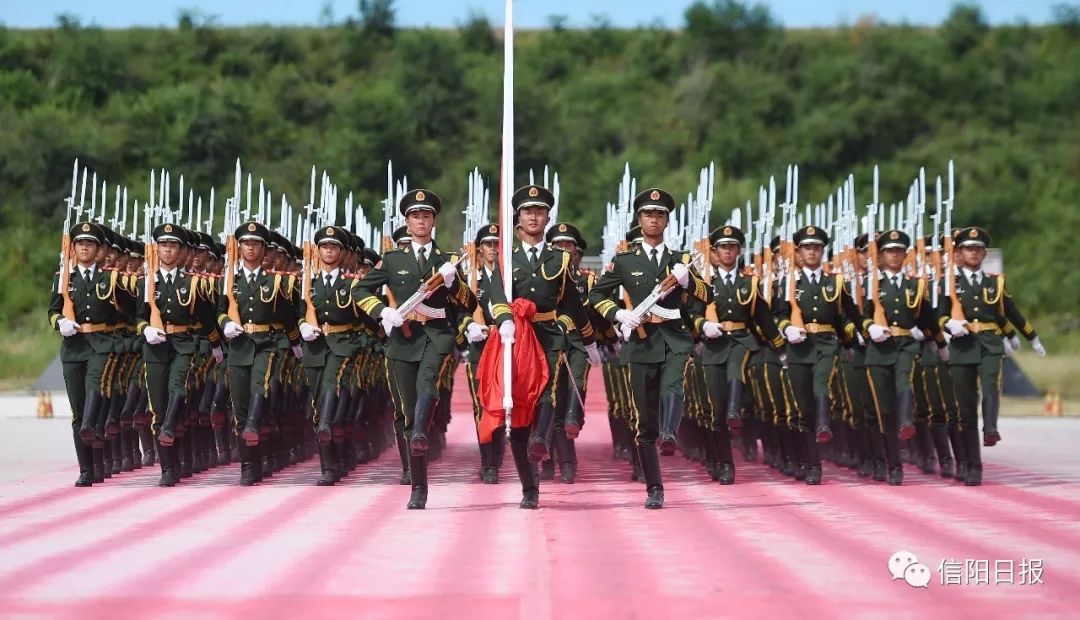 閱兵儀式方陣，榮耀與力量的展現(xiàn)，閱兵儀式方陣，榮耀與力量的輝煌展現(xiàn)