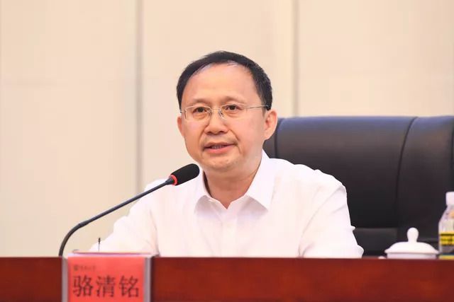 青塔網(wǎng)，連接未來與現(xiàn)實的橋梁，青塔網(wǎng)，連接未來與現(xiàn)實的橋梁平臺