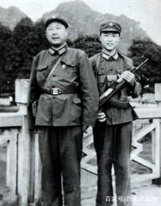 中央首長警衛(wèi)員級別，職責、等級與重要性，中央首長警衛(wèi)員的職責、級別與重要性解析